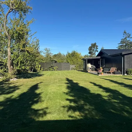 Lækkert Ved Marielyst Feriehus Bøtø By