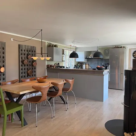 Lækkert Ved Marielyst Feriehus Bøtø By